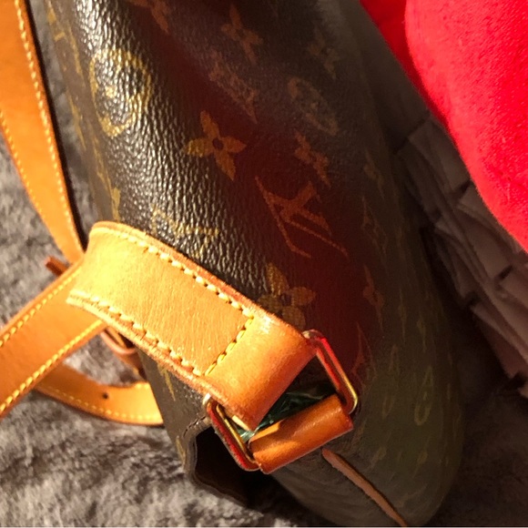 Louis Vuitton Monogram Musette Salsa GM - Picture 6 of 11